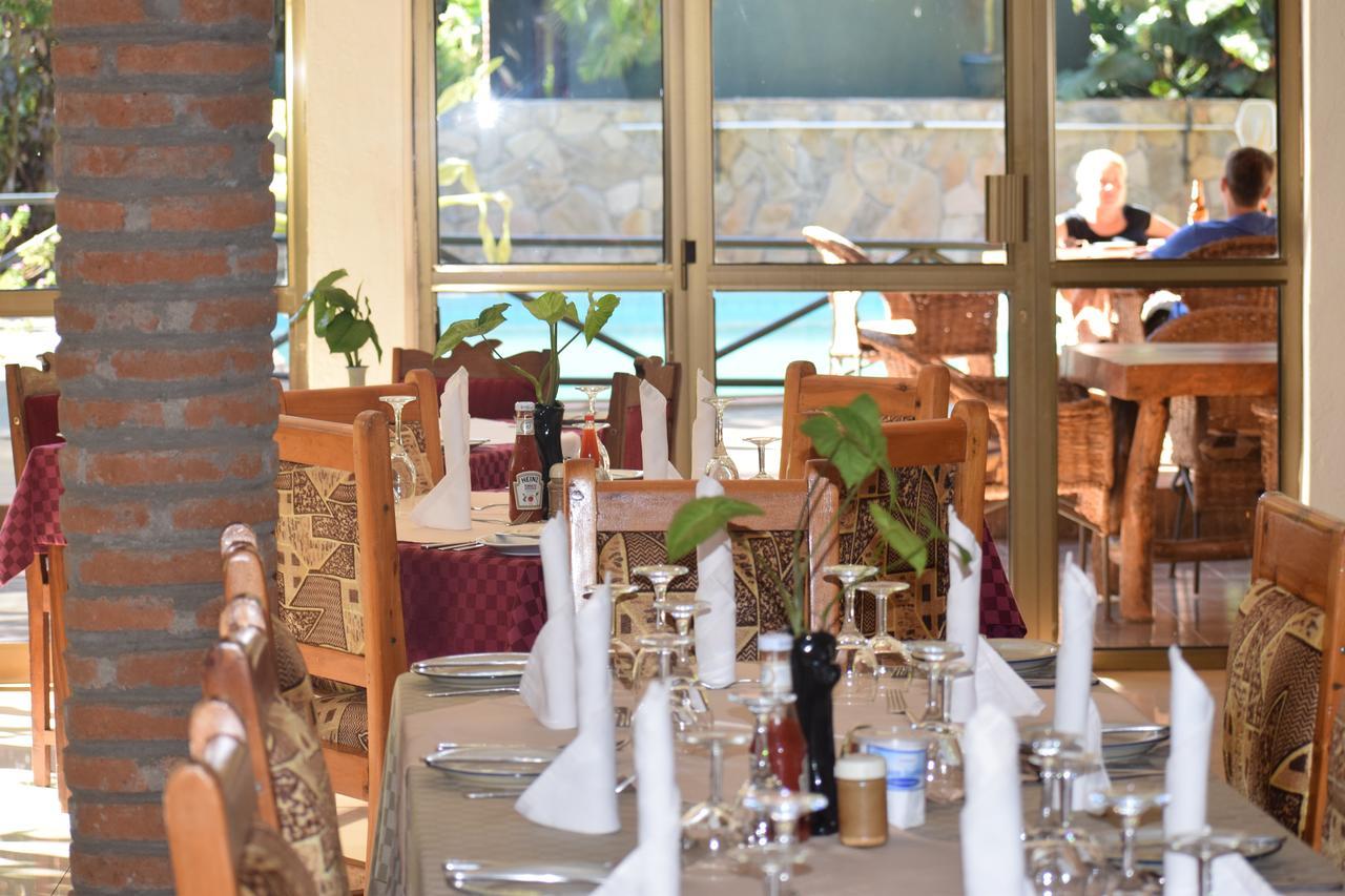 Ngorongoro Lodge Karatu Extérieur photo