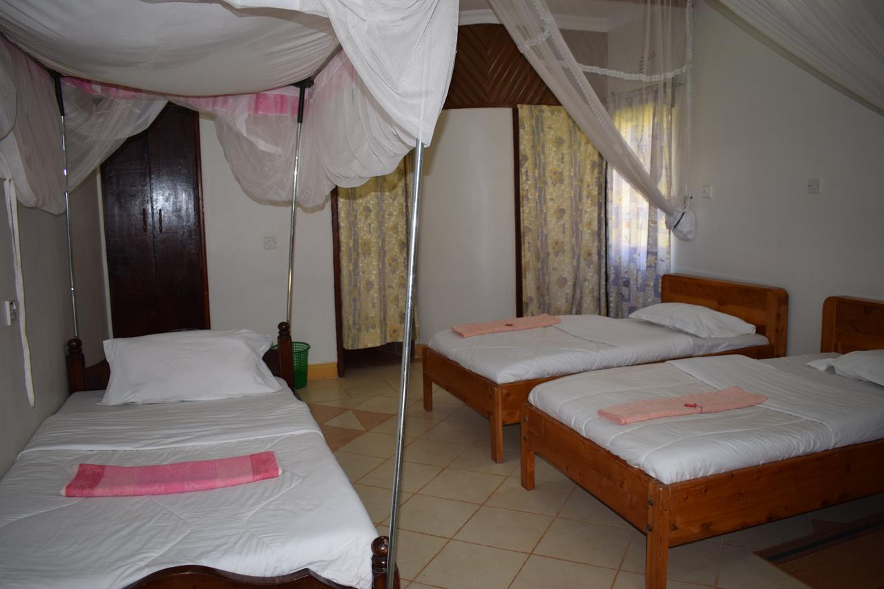 Ngorongoro Lodge Karatu Extérieur photo