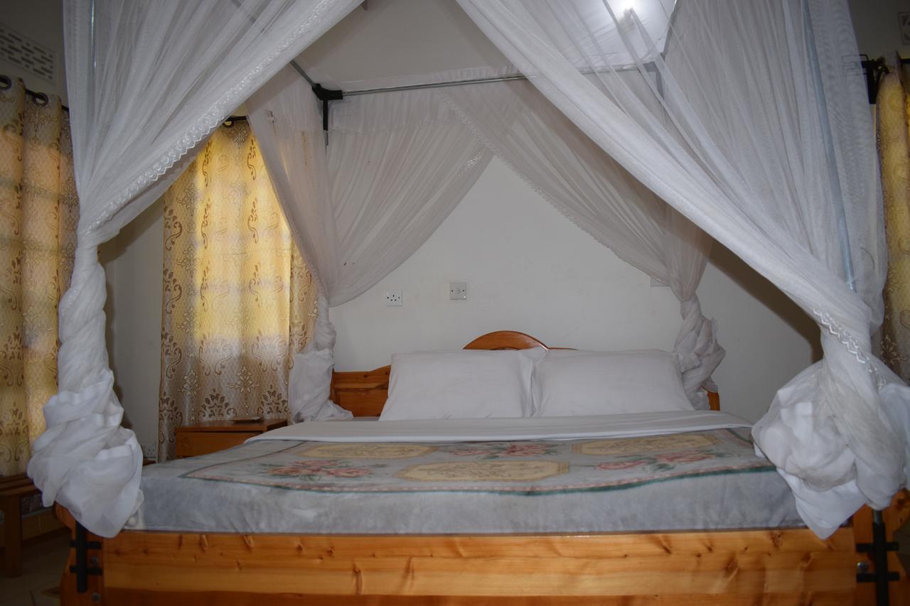 Ngorongoro Lodge Karatu Extérieur photo
