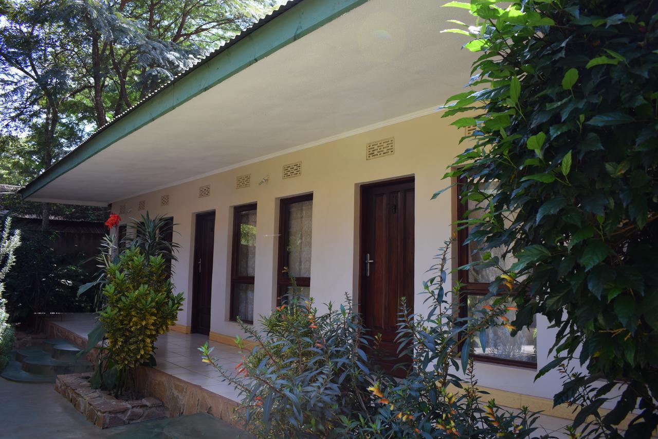 Ngorongoro Lodge Karatu Extérieur photo