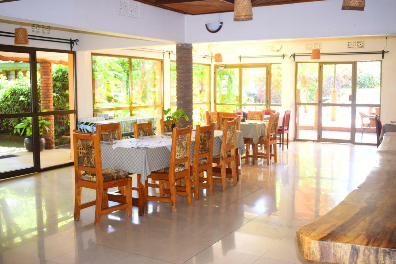 Ngorongoro Lodge Karatu Extérieur photo